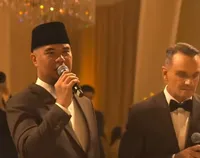 Potret Ahmad Dhani Beri Sambutan di Pernikahan Al Ghazali, Ucapkan Bahagia Maia Estianty Dapat Suami Lebih Baik