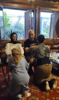 Potret Al Ghazali Latihan Sungkeman ke Ahmad Dhani dan Mulan Jameela, Penuh Gelak Tawa