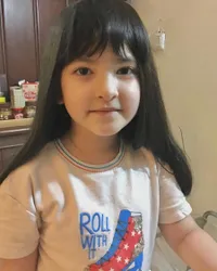 Potret Alessa Anak Mantan Suami Olla Ramlan, Cantiknya Kebangetan - Sudah Jadi Model Cilik