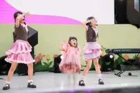 7 Potret Ameena Perform Penuh Enerjik Mesti Nggak Didampingi Atta Halilintar dan Aurel Hermansyah