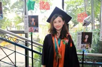 Potret Anak Arumi Bachsin Wisuda SD, Paras Cantik Curi Perhatian
