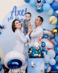 Potret Anggita Sari dan Suami yang Selama Ini Disembunyikan Identitasnya, Makin Mesra