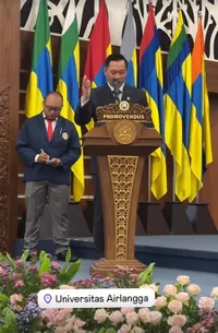 Potret Annisa Pohan Bangga Agus Yudhoyono Raih Gelar Doktor di Unair dengan Nilai Cumlaude, Ujian Dihadiri SBY