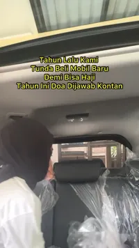 8 Potret Arda Naff dan Tantri Kotak Unboxing Mobil Baru, Sempat Ditunda Beli Demi Naik Haji