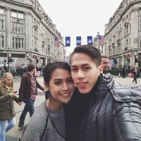 Potret Arsyah Rasyid, Kekasih Maudy Ayunda yang Juga CEO Muda