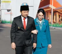 Potret Arumi Bachsin Dampingi Emil Dardak di Upacara Hari Lahir Pancasila, Tampil Berwibawa