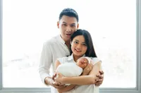 Potret Avery Anak Stella Cornelia dan Fendy Chow yang Baru Lahir, Cute Kebangetan!
