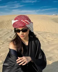 Potret Azizah Salsha & Pratama Arhan Mesra di Gurun Pasir, Kacamata Mahal Zize Jadi Sorotan