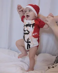 Potret Baby Koa Anak Kedua Stefan William dan Celine yang Jarang Tersorot, Rambut Pirang - Mata Abu-abu Terang