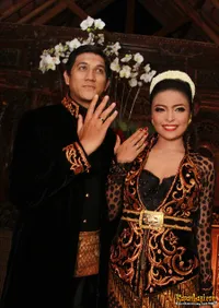 Potret Bahagia Tantri - Arda, Resmi Jadi Pasangan Suami Istri