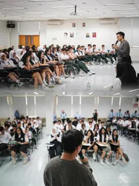 7 Potret Baim Wong saat Mengajar Soal Akting dan Penyutradaraan, Beri Kesempatan Open Casting Juga di Sekolah