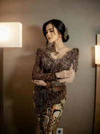 Potret Bella Bonita di Pernikahan Putra Soimah, Kenakan Kebaya Bikin Pangling