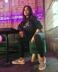 Potret Billie Eilish 'Versi Nganjuk' yang Curi Perhatian, Netizen: Mirip Banget sih!