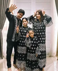 Potret Cantik Atreya Anak Sulung Iko Uwais dan Audy Item, Wajah Mirip Mama Tapi Jago Bela Diri Seperti Sang Ayah