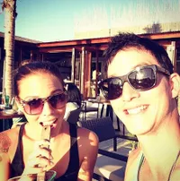 Potret Cantik Kathryn, Gandengan Hati Baru Mike Lewis Yang Aduhai