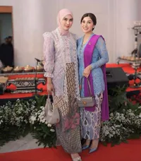 Potret Cantik Syahnaz Sadiqah di Ulang Tahun Jawa Barat ke-80, Berkebaya Elegan Dampingi Jeje Govinda