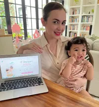 Potret Cara Rose Anak Rianti Cartwright yang Cantik dan Kocak, Bisa Selfie dan Makan Pakai Spatula