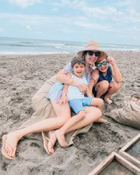 Potret Carissa Putri Liburan di Bali Bareng Anak-anak, Ultahnya September Semua!