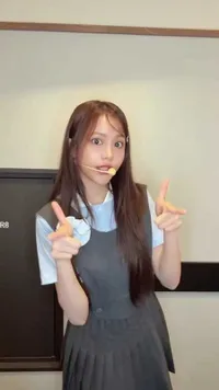 7 Potret Carmen Hearts2Hearts saat Joget Lagu Style Versi Dangdut Koplo, Tetap Asyik - Tak Lupa 'Wink'