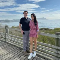 Potret Charles Jost, Suami Farah Quinn yang Ternyata Bukan Orang Sembarangan!