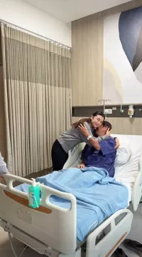 Potret Chelsea Olivia Doakan Ayah Jelang Operasi Jantung, Bikin Haru 