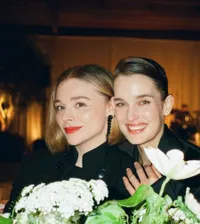 Potret Chloe Moretz dan Kate Harrison, Pasangan Hollywood yang Menjadi Sorotan karena Cinta Sesama Jenis