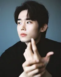 Potret Choi Si Hun, Kontestan Dating Show Netflix 'Single's Inferno' yang Disebut-Sebut Mirip Lee Jong Suk