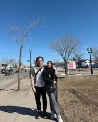 Potret Cindy Fatikasari dan Tengku Firmansyah di Sisi Lain Kota Edmonton, Hampir Setahun Akhirnya Dapat Kelas Seni Buat Anak