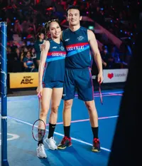 Potret Cinta Laura dan Arya Vasco Menang di Turnamen Bulu Tangkis, Mesra Bagai Dunia Hanya Milik Berdua