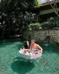 Potret Citra Kirana dan Rezky Aditya Liburan Romantis di Bali, Seru Bareng Athar