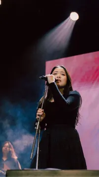 Potret dan Profil Bernadya, Penyanyi Cantik Idola Kawula Muda yang Akan Tampil di KLBB 2025!