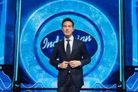 Potret Daniel Mananta Kembali Jadi MC di Momen Reuni Indonesian Idol, Bahagia Diizinkan Ngehost Lagi