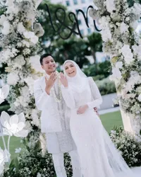 Potret Detail Pernikahan Melody Prima - Ilham Akbar, Persiapan Dadakan - Seserahan Perhiasan Mewah