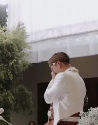 Potret Detik-detik Tangisan Jesse Choi Kala Nikahi Maudy Ayunda, Romantis Abis!