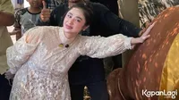 Potret Dewi Perssik Kurban 17 Ekor Sapi, Jelaskan  Ada yang Beratnya Mencapai 1,2 Ton