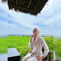 Potret Dokter Reisa Broto Asmoro Saat Pakai Hijab, Pamer Pesona yang Semakin Elegan Bikin Hati Adem