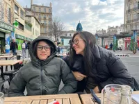 Potret Eross Candra dan Sarah Pulang Kampung ke Prancis, El Pitu yang Makin Gondrong dan Ganteng Jadi Sorotan