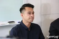 Potret Eza Gionino Kirim Pesan untuk Istri Usai Digugat Cerai: Ayo Sayang, Kembalilah Pulang