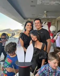 Potret Farah Quinn dan Putrinya Amaira yang Sering Kompakan Outfit, Bak Adik dan Kakak!