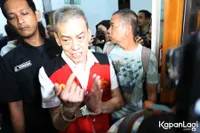 Potret Fariz RM Tegaskan Tak Minta Bebas dan Hanya Berharap Direhabilitasi