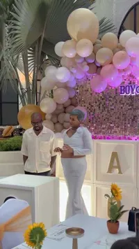 7 Potret Gender Reveal Anak Ketiga Kimmy Jayanti, Penuh Kebahagiaan