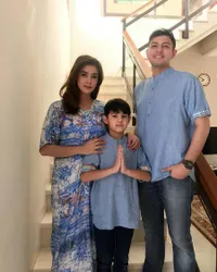 Potret Hangat Rifky Balweel Bersama Istri, Romantis Bak Pacaran