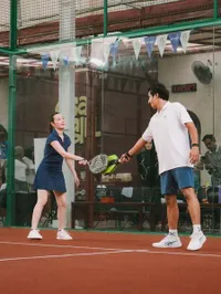 7 Potret Haviza Devi Anjani Ikut Turnamen Padel Pertama Kali Bareng Harris Vriza, Langsung Menang
