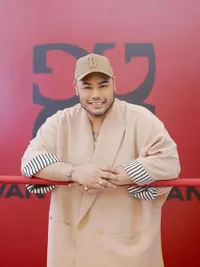 Potret Ivan Gunawan Alami Perubahan Positif, Kini Ogah Bayari Minuman Alkohol Teman