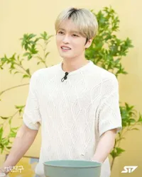Potret Jaejoong dan Heechul Super Junior, The OG K-Pop Flower Boys Reunian