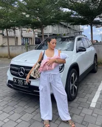 Potret Jennifer Coppen Menjadi Hot Mommy Pasca Melahirkan - Banjir Pujian dari Warganet!