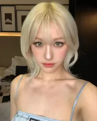Potret Jeon Somi yang Makin Cantik dengan Rambut Pendek, Visualnya Bak Barbie Hidup