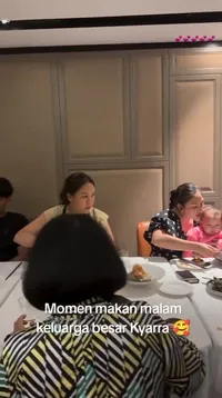 Potret Jessica Mila Sibuk Urus Anak dan Duduk Jauh dari Suami Saat Makan Bareng Keluarga, Aslinya Dekat dengan Ipar