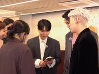 Potret Jihyo TWICE Rayakan Anniversary 20 Tahun di JYP Entertainment, Geng Idol K-Pop Gen 3 Kumpul
