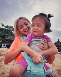 Potret Joanna Alexandra Asuh Baby Zio yang Derita Penyakit Langka, Kini Harus Tegar Tanpa Suami Tercinta